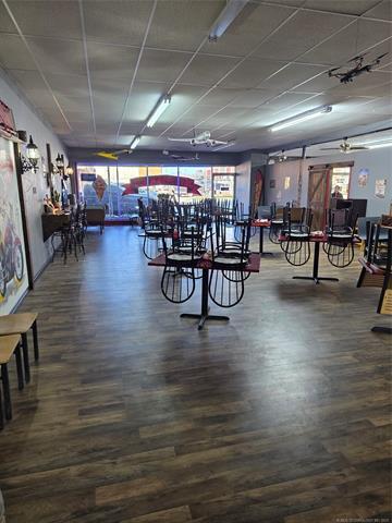 More Photos Of 101 S Main St, Bristow Office For Sale