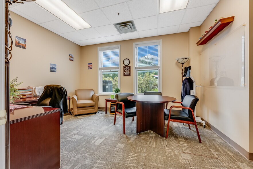 More Photos Of 6-10 Canyon Rd, Morgantown Loft Creative Space For Sale