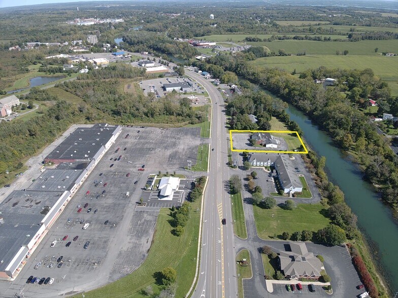 More Photos Of 1978 Route 5 & 20, Waterloo Township Restaurant For Lease
