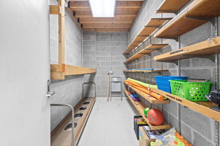 More Photos Of 414 S Church St, Endeavor Schools For Sale