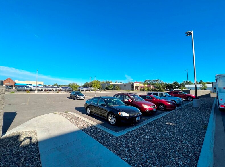 More Photos Of 14203 Edgewood Dr, Baxter Fast Food For Lease