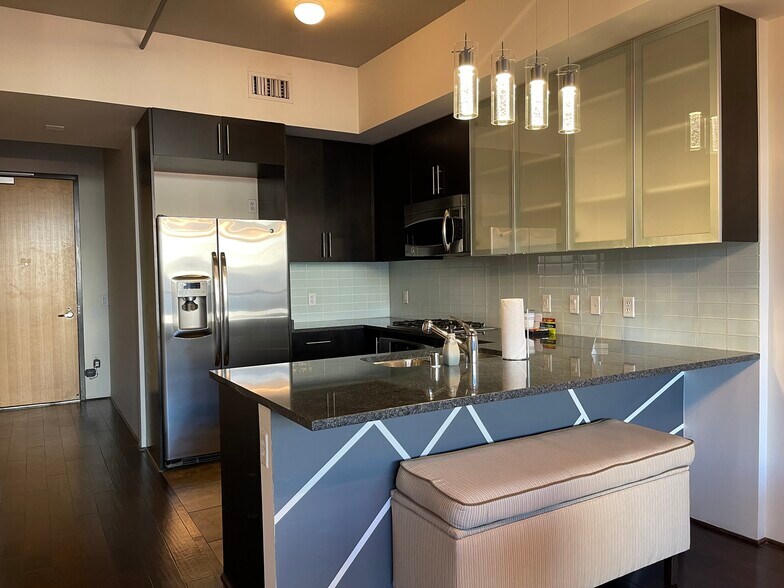 More Photos Of 353 E Bonneville Ave, Las Vegas Apartments For Lease