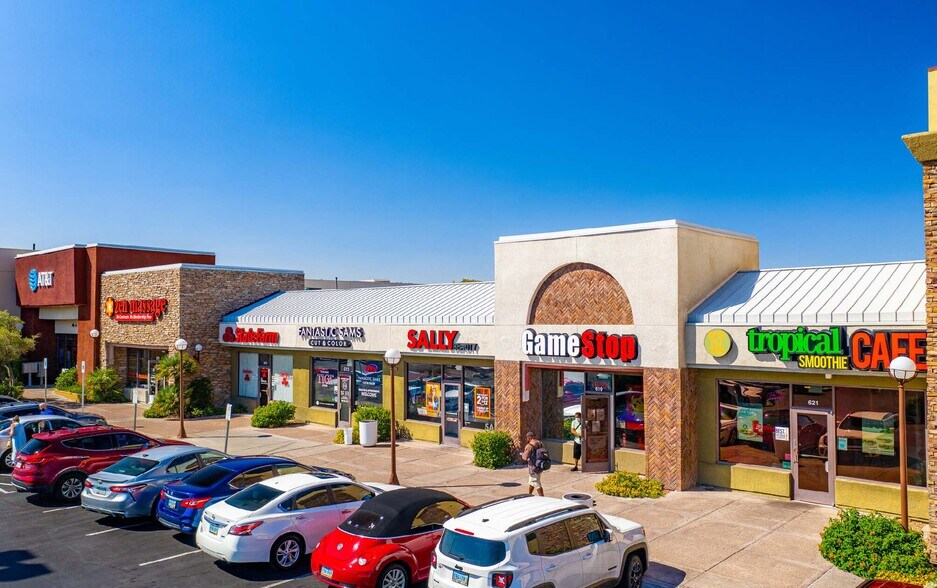 More Photos Of 601-649 N Stephanie St, Henderson Unknown For Lease