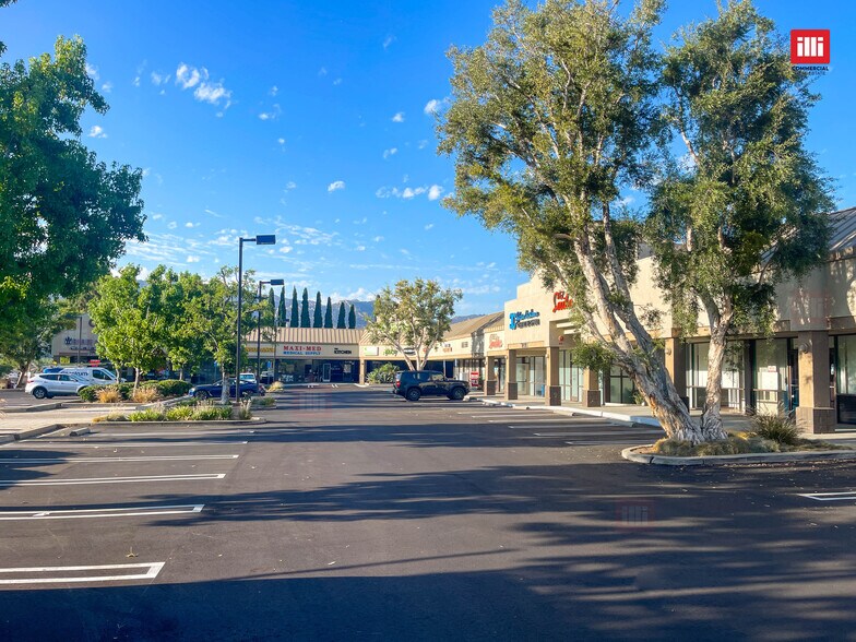 More Photos Of 2315-2325 Kuehner Dr, Simi Valley Unknown For Lease