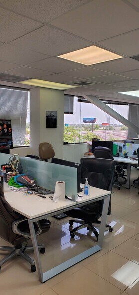 More Photos Of 1620 W Oakland Park Blvd, Fort Lauderdale Medical For Sale
