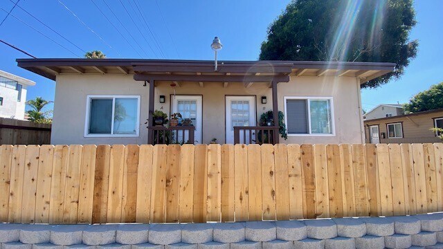 More Photos Of 718-722 N Freeman St, Oceanside Apartments For Sale