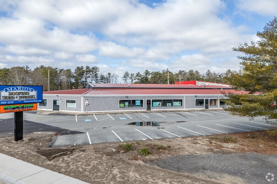 More Photos Of 3074 Cranberry Hwy, East Wareham Freestanding For Lease