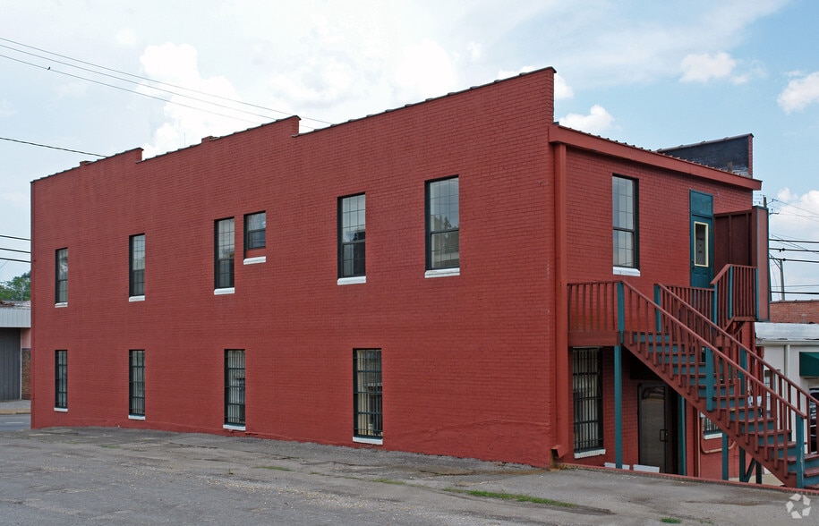 More Photos Of 301-309 7th St N, Clanton Office For Sale