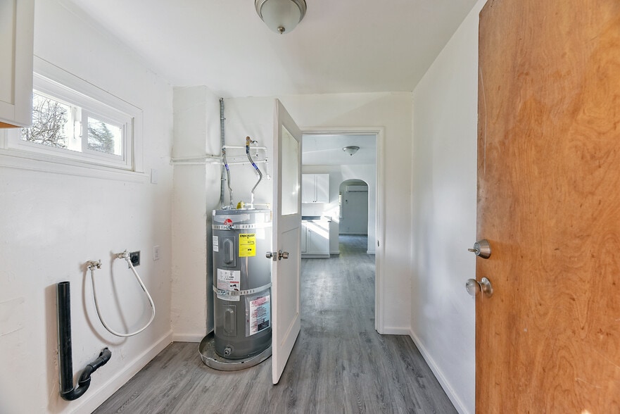 More Photos Of 1808 Spring St, Medford Apartments For Sale