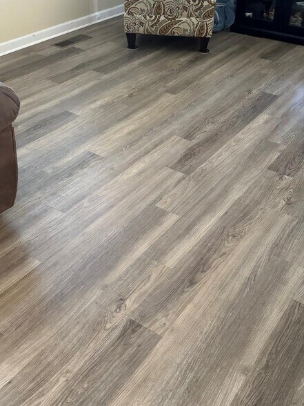 More Photos Of 2001 108th St, Grand Prairie Light Distribution For Lease