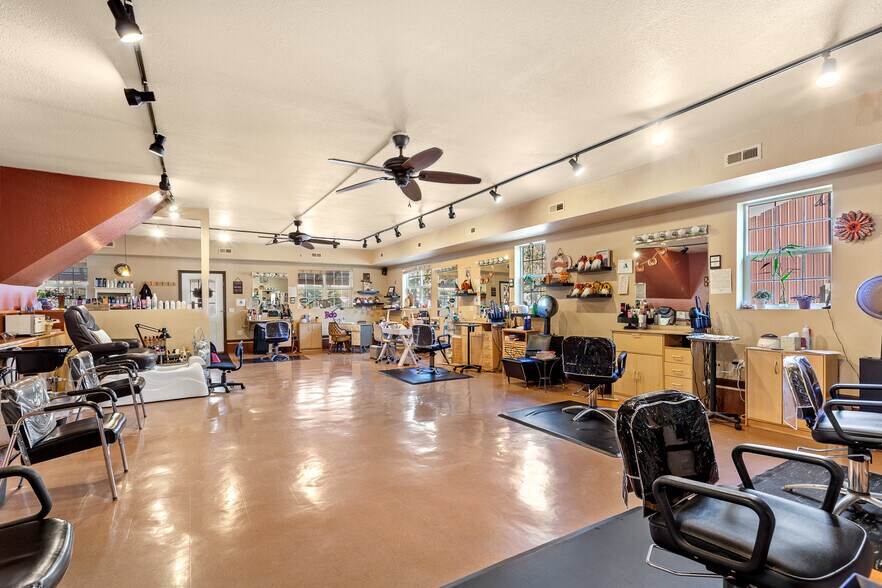 More Photos Of 207 S Division St, Pinehurst Storefront Retail Residential For Sale