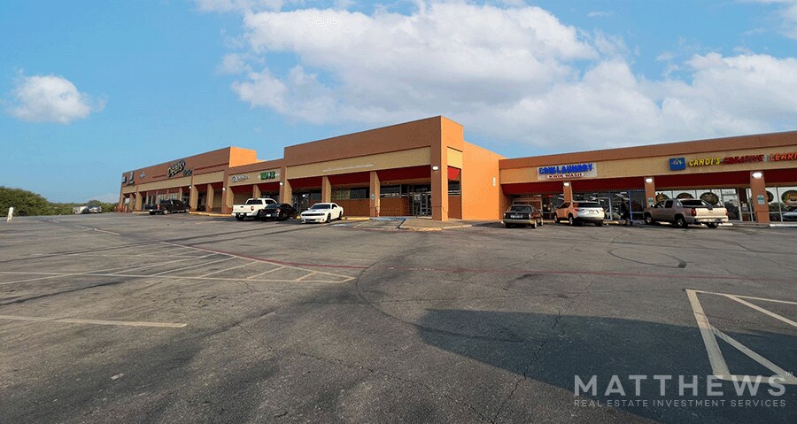 More Photos Of 1009 W Pleasant Run Rd, Lancaster Unknown For Lease