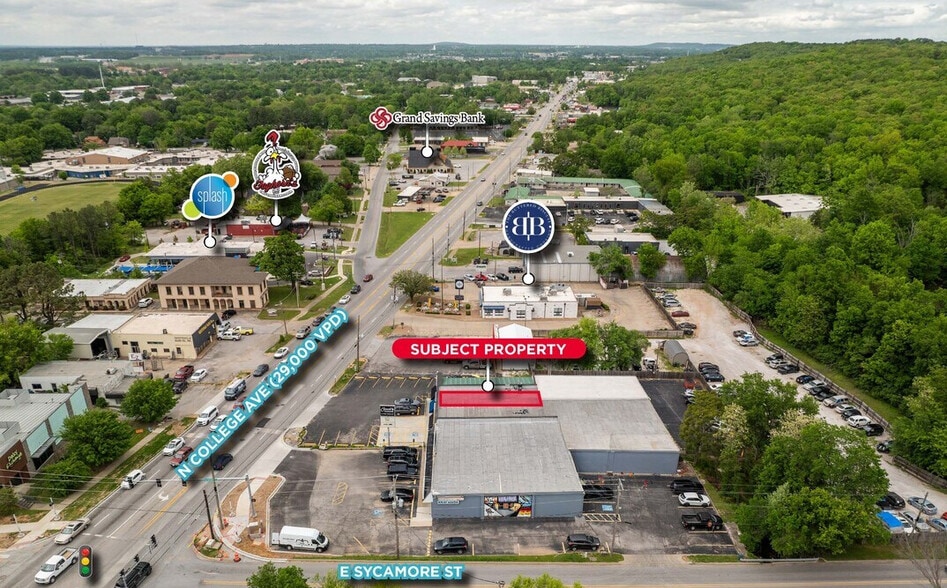 More Photos Of 1722 N College Ave, Fayetteville Unknown For Lease