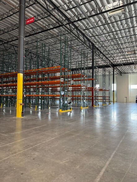 More Photos Of 2300 W Carey Ave, North Las Vegas Distribution For Lease