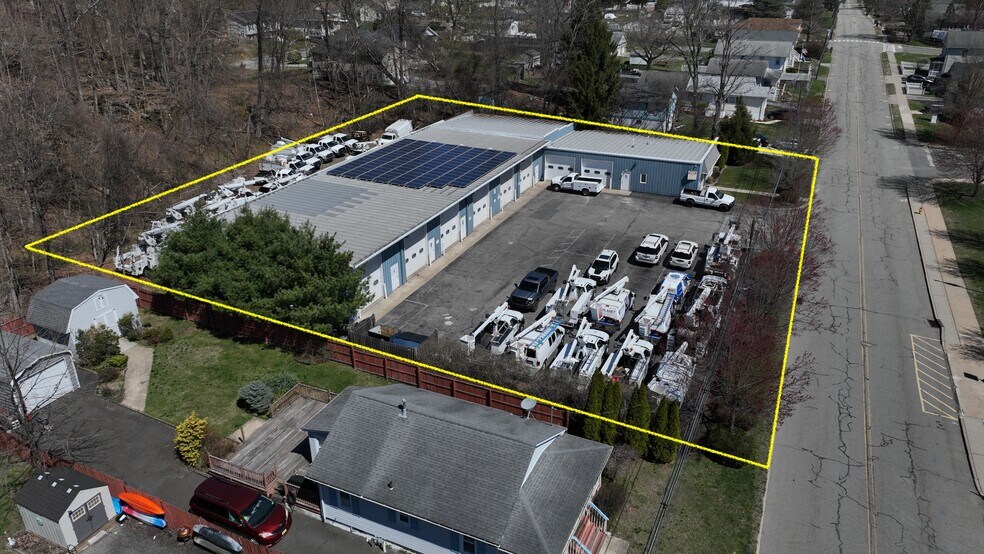 More Photos Of 80 Merriam Ave, Newton Warehouse For Sale