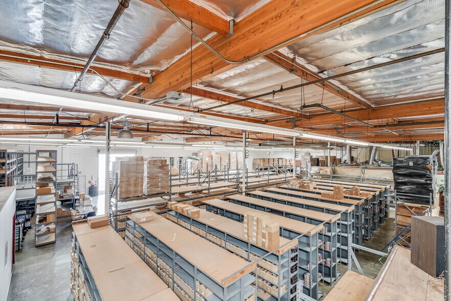 More Photos Of 14291 Commerce Dr, Garden Grove Manufacturing For Sale