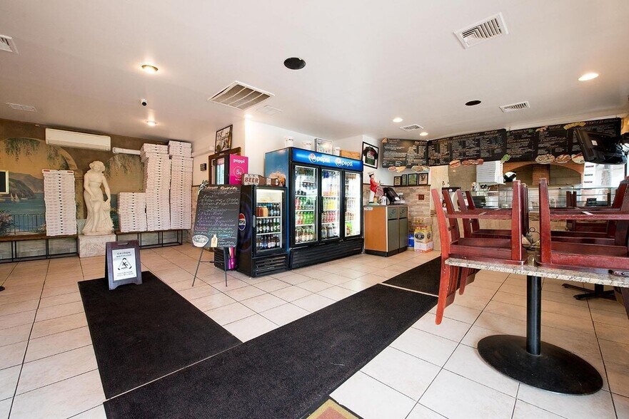 More Photos Of 28 Raceway Rd, Monticello Restaurant For Sale
