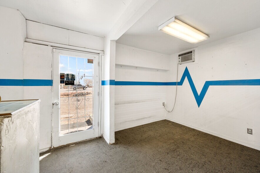 More Photos Of 990 S State Route 89, Chino Valley General Retail For Lease