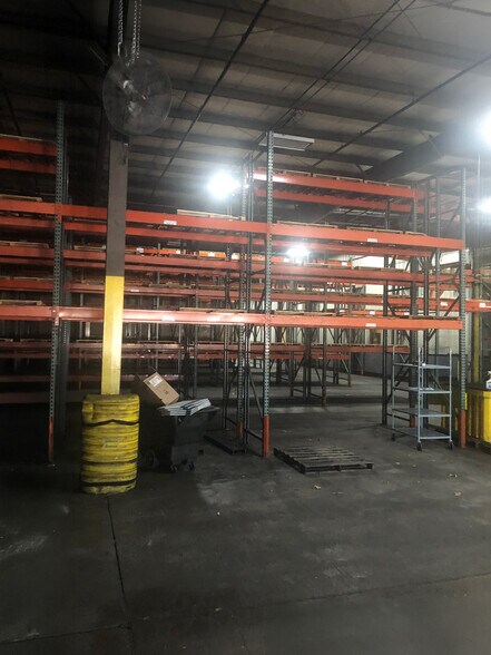 More Photos Of 100 Rayovac Ct, Fennimore Manufacturing For Lease