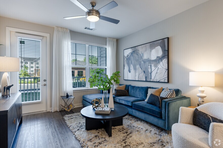 More Photos Of 12400 Dutton Rd, Midlothian Apartments For Sale