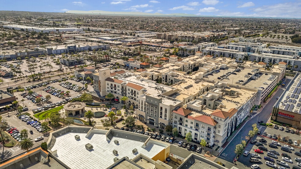 More Photos Of 7631-7631 Edinger Ave, Huntington Beach Apartments For Lease