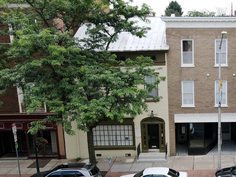 More Photos Of , York Unknown For Sale