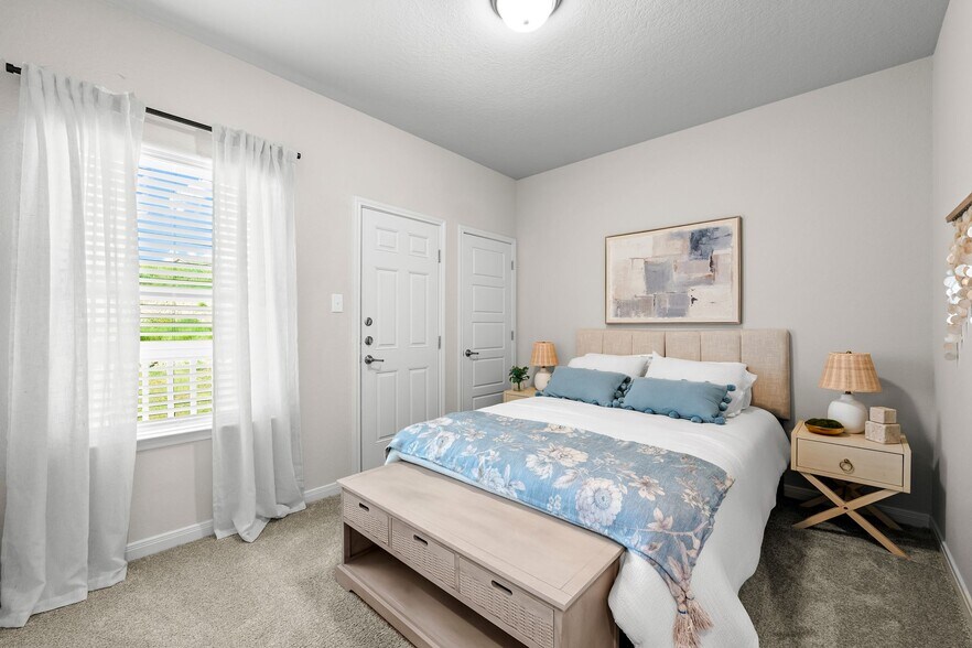 More Photos Of 6408 Segovia Ranch, San Antonio Apartments For Sale