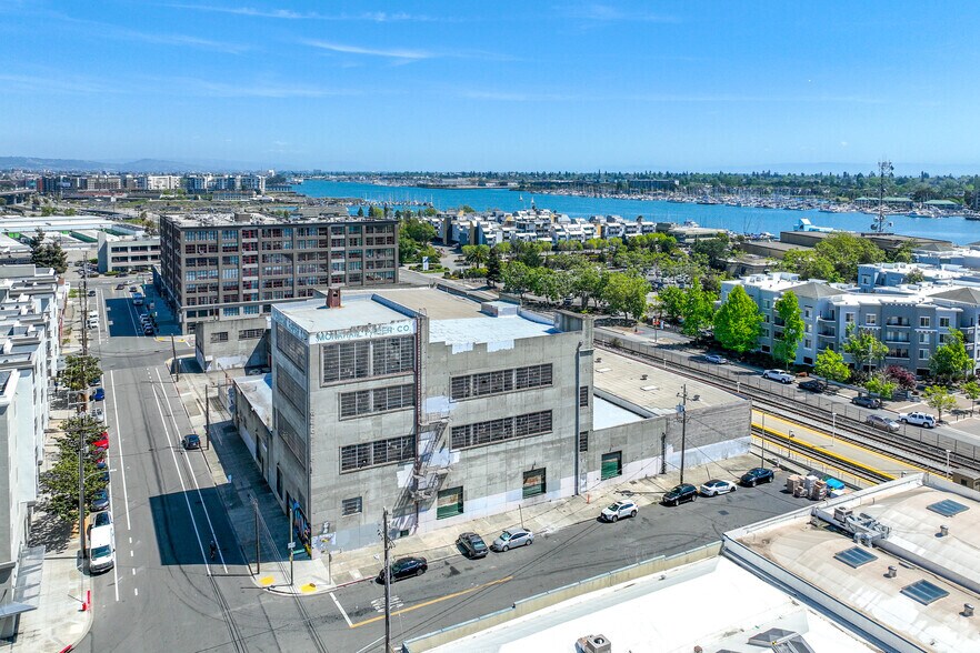 More Photos Of 175 2nd St, Oakland Manufacturing For Sale