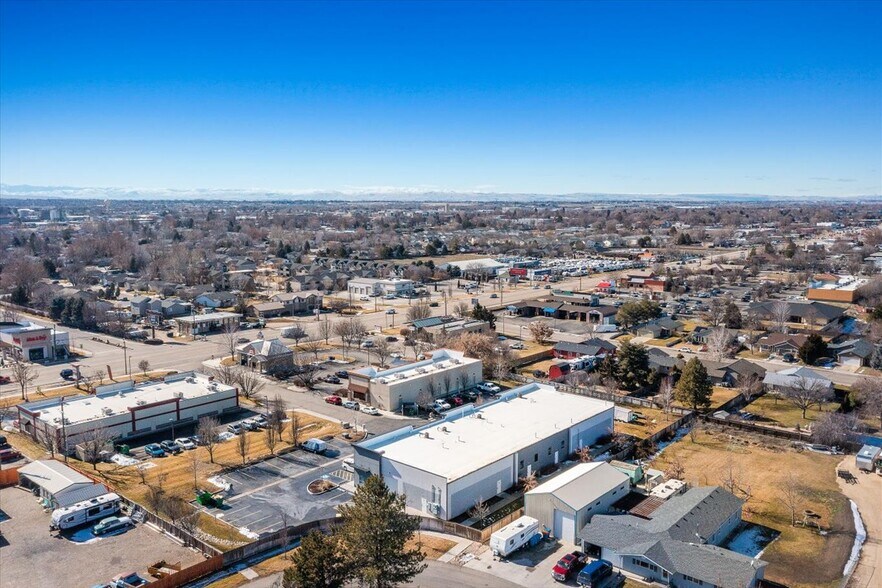 More Photos Of 1270-1300 E Fairview Ave, Meridian Light Distribution For Sale