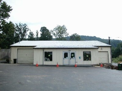 Primary Photo Of 2706 S Park Rd, Louisville Unknown For Lease