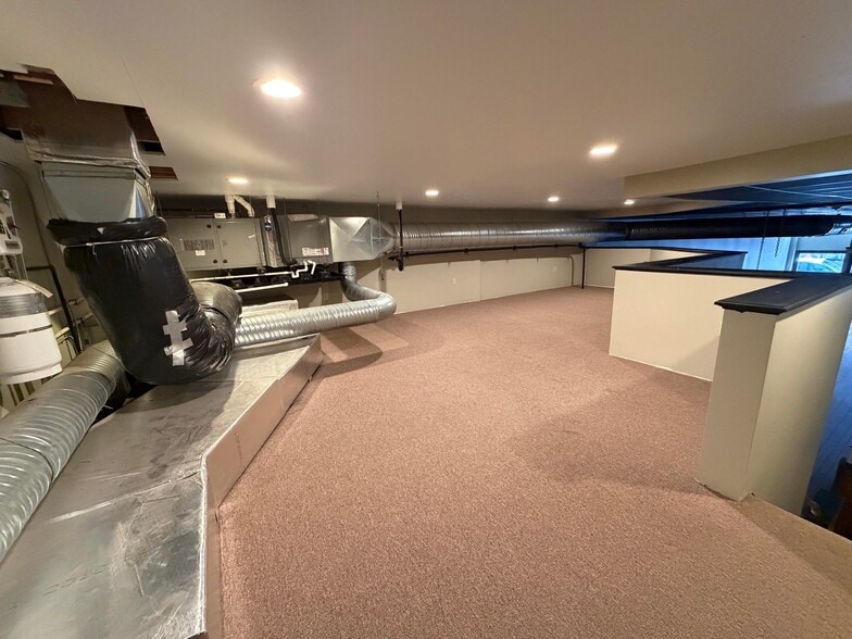 More Photos Of 103 N Fraley St, Kane Restaurant For Sale