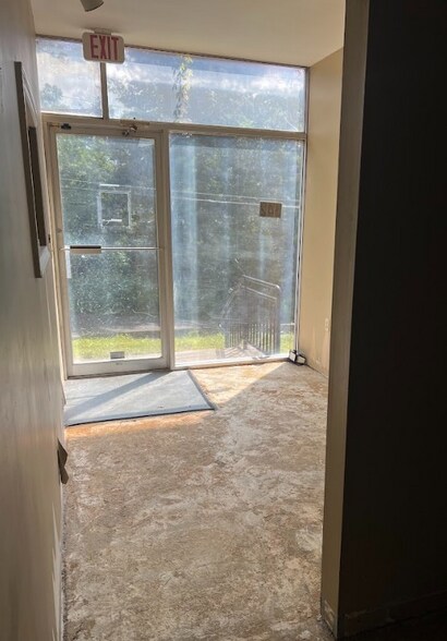 More Photos Of 342 US Highway 22, Green Brook Warehouse For Lease