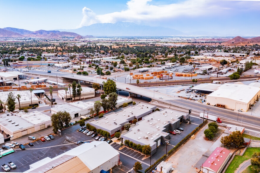 Primary Photo Of 1504 Columbia Ave, Riverside Manufacturing For Lease