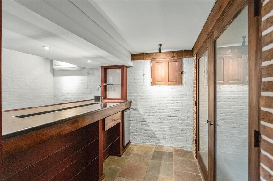 More Photos Of 1202 E Park Ave, Tallahassee Office Residential For Sale