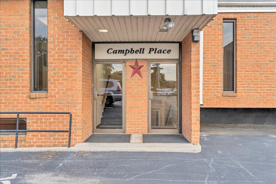 More Photos Of 356-358 Campbell Ave NW, Roanoke Office For Sale