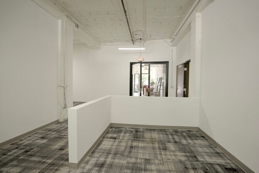 More Photos Of 1355 Palmetto St, Los Angeles Loft Creative Space For Lease