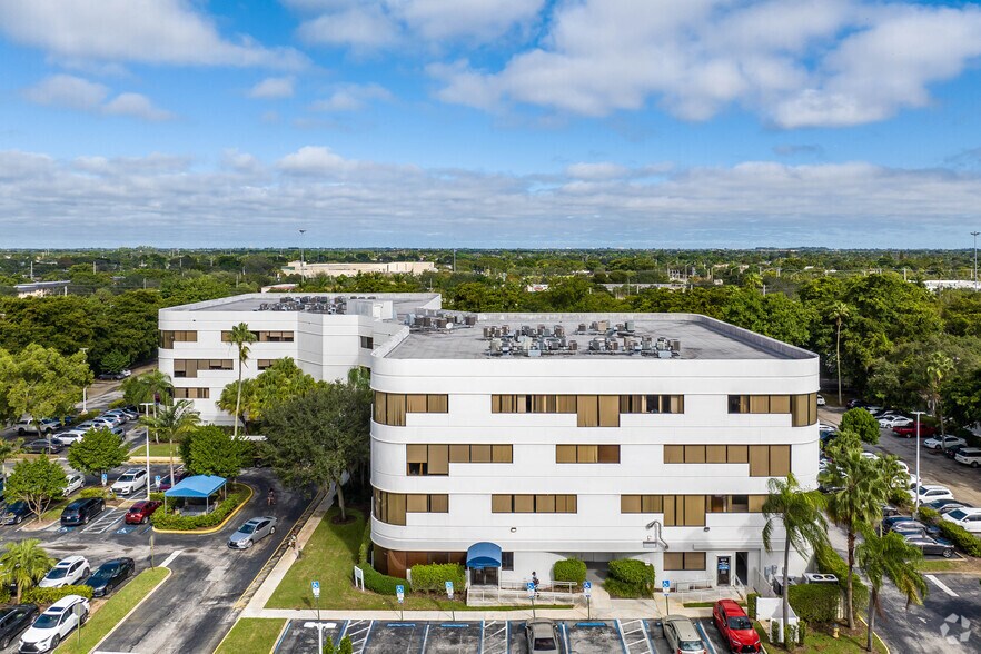 More Photos Of 9050 Pines Blvd, Pembroke Pines Office For Sale