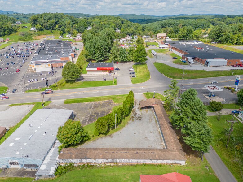 More Photos Of 549 E Stuart Dr, Galax Hotel For Sale