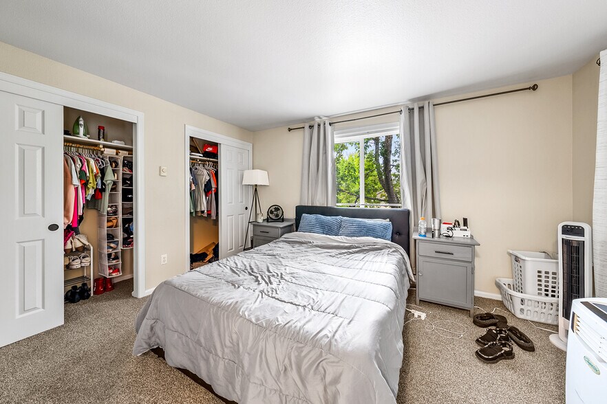 More Photos Of 124 S 63rd St, Springfield Apartments For Sale