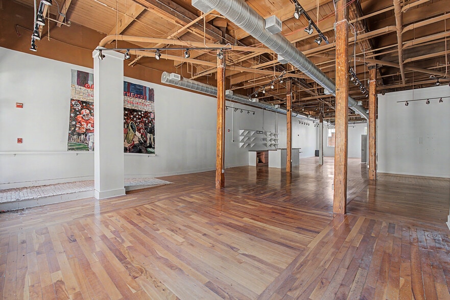 More Photos Of 269 N Hull St, Athens Apartments For Sale