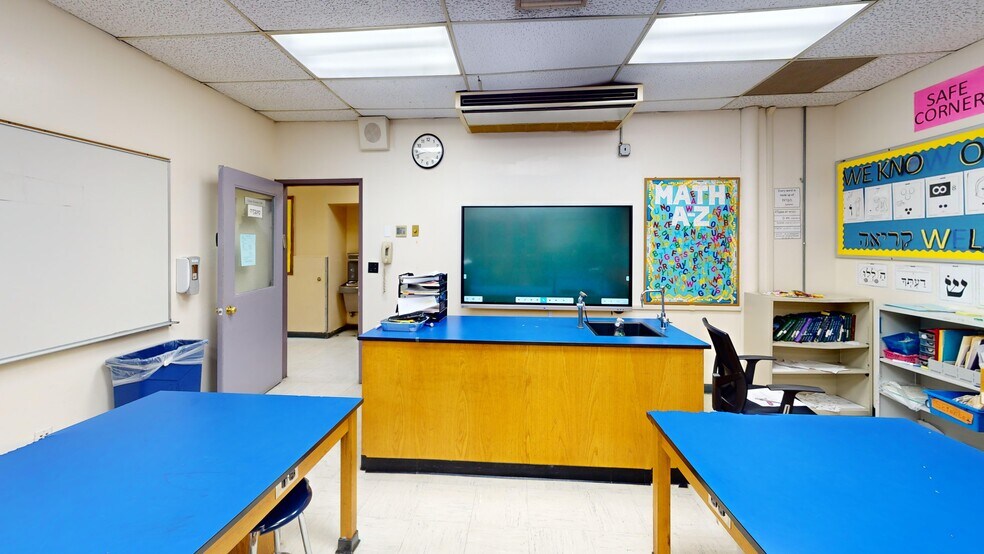 More Photos Of 1609 Avenue R, Brooklyn Office For Sale