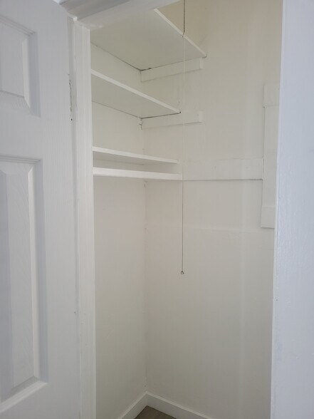 More Photos Of 1050 E Hellman St, Long Beach Apartments For Sale