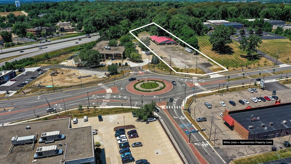 Primary Photo Of 3476 Massillon Rd, Akron Restaurant For Sale