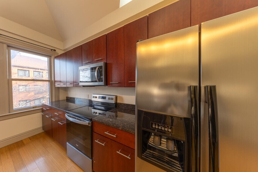 More Photos Of 5-9 S Newstead Ave, Saint Louis Storefront For Sale