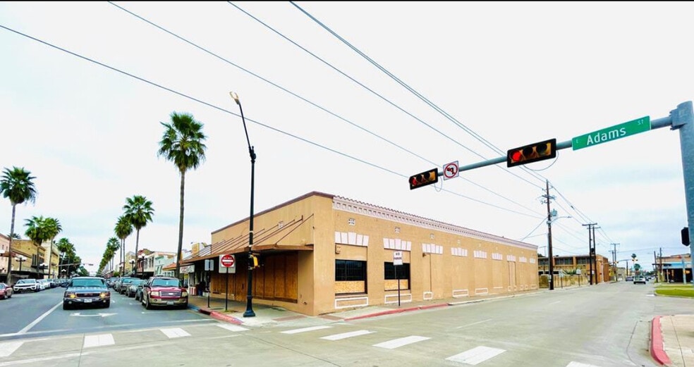 More Photos Of 1263 E Adams St, Brownsville Restaurant For Sale