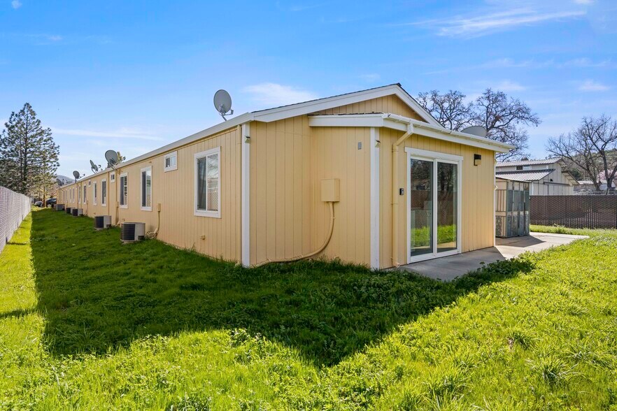 More Photos Of 9747 Winchester St, Lower Lake Apartments For Sale