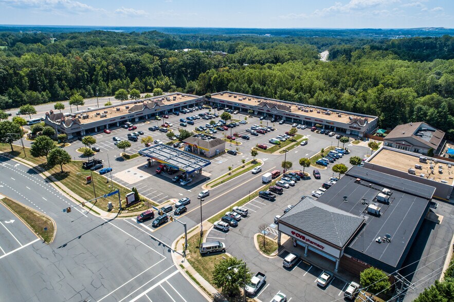 Primary Photo Of Telegraph Rd, Alexandria General Retail For Lease