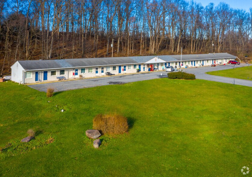 Primary Photo Of 4221 Stiegel Pike, Newmanstown Hotel For Sale