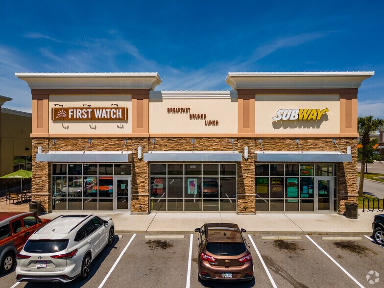 More Photos Of 5310-5360 E Bay Dr, Clearwater Freestanding For Lease