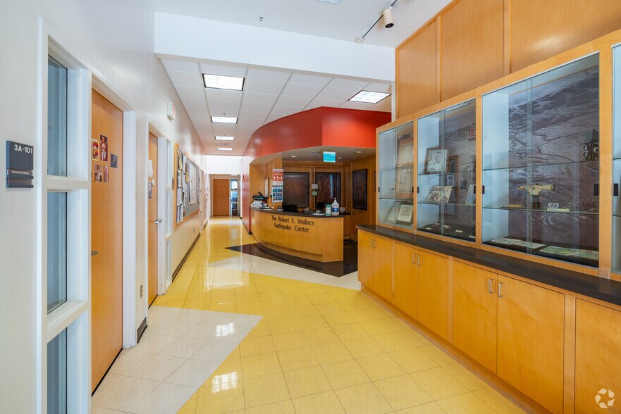 More Photos Of 345 Middlefield Rd, Menlo Park Office For Sale